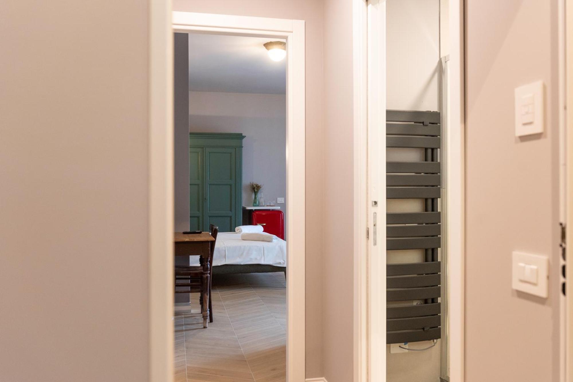 Regina Boutique Suites Trieste Exterior foto