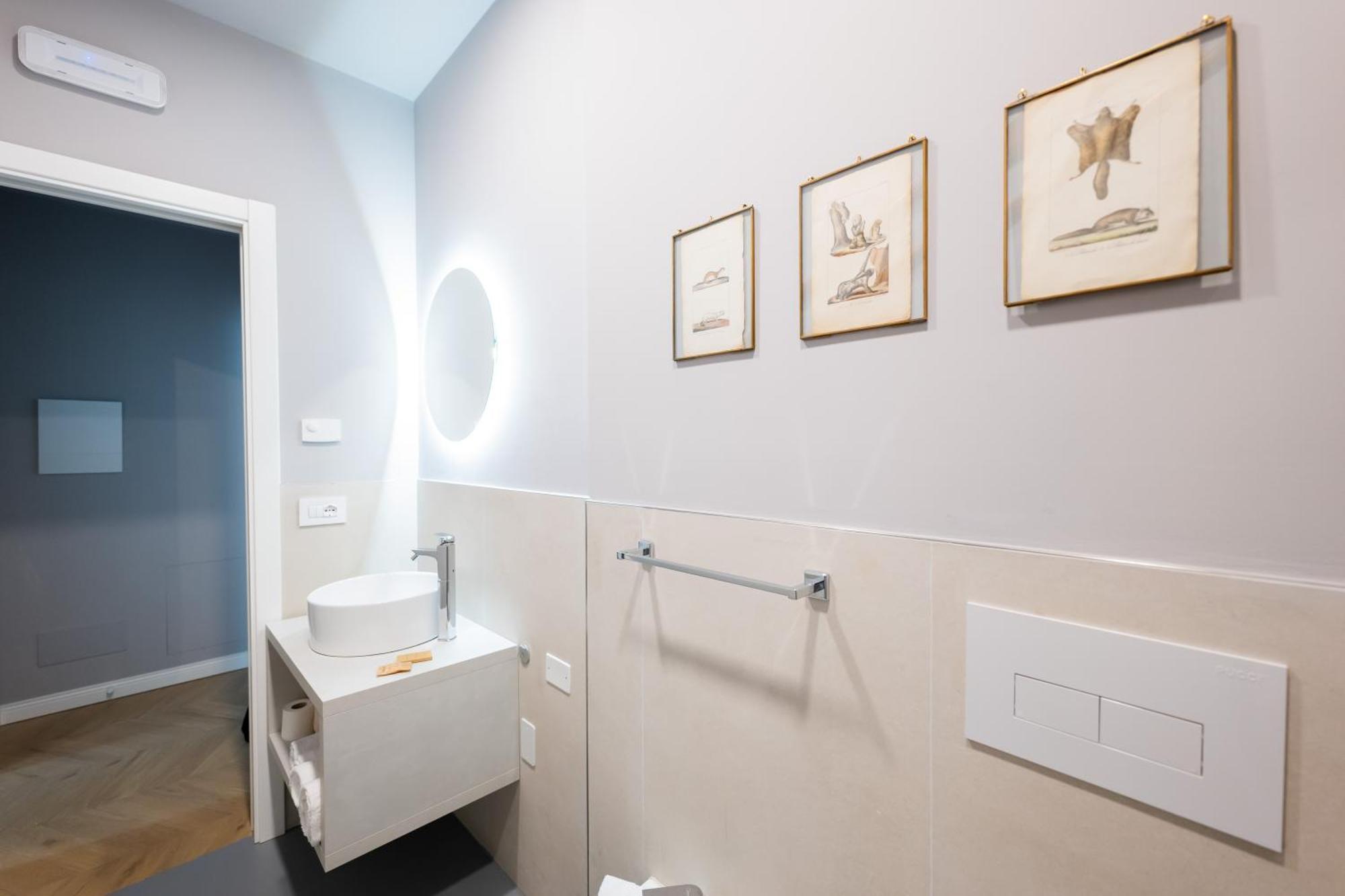 Regina Boutique Suites Trieste Exterior foto