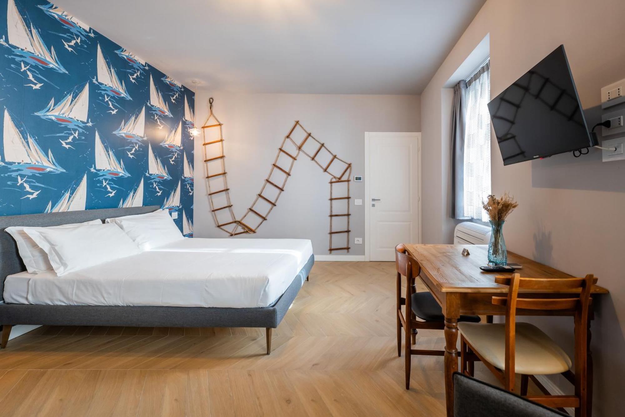 Regina Boutique Suites Trieste Exterior foto